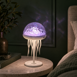 Lampe Médusa mode bleu océan – reflets lumineux sur mur